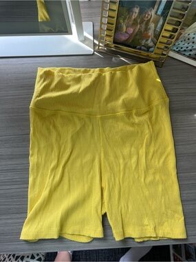 Daily Drills Ribbed Yellow Athletic Bike Shorts